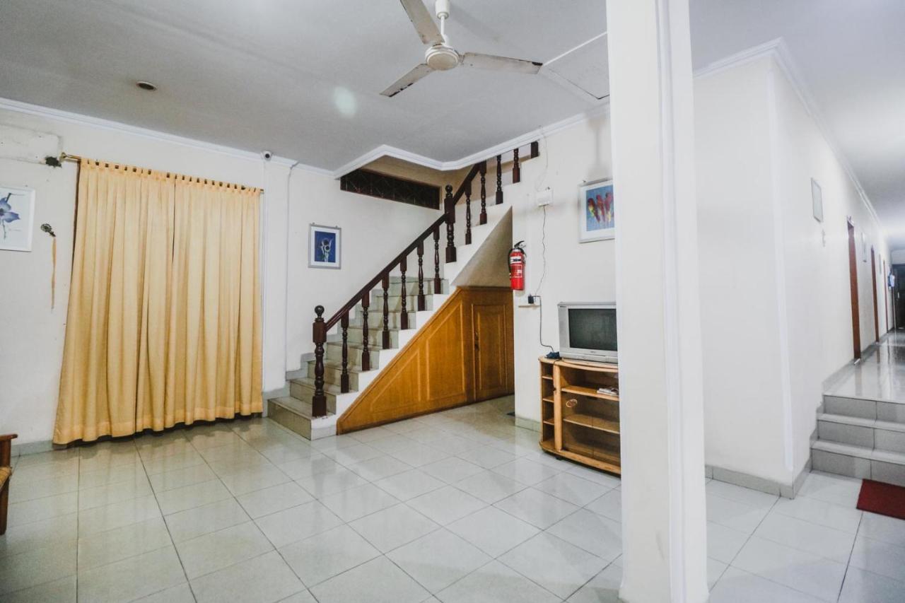 红多兹Plus 酒店-近WTC巴塘哈利商场 Tanjungjohor 外观 照片